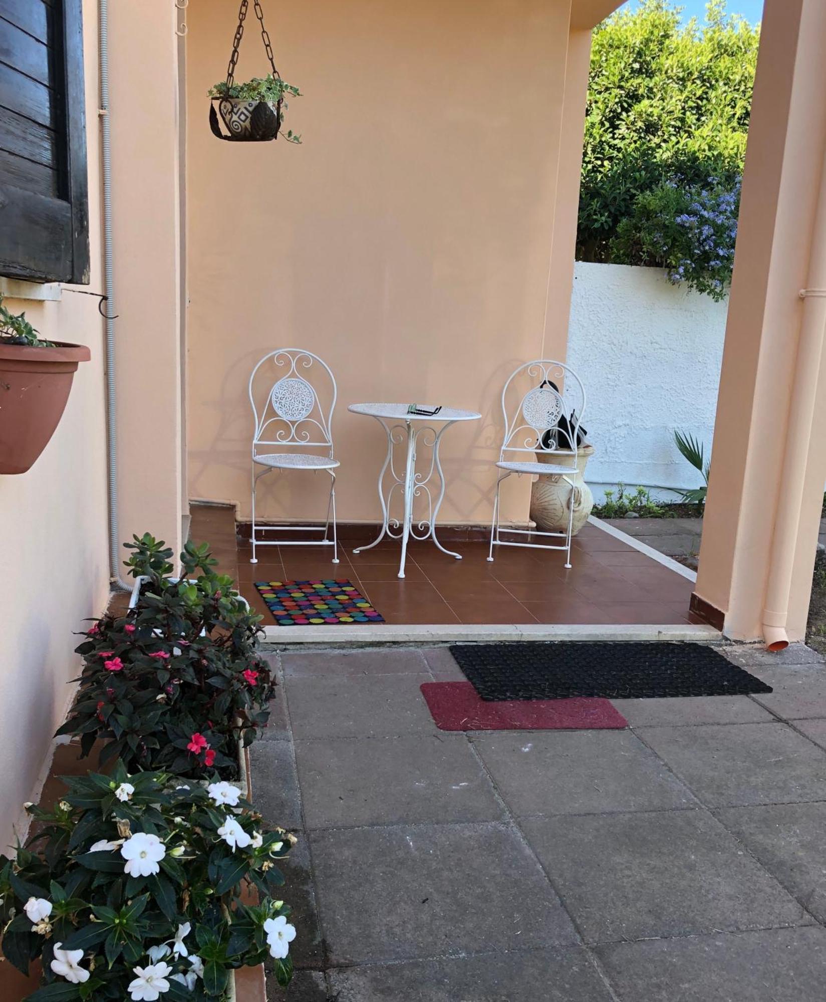 La Lantana Nuova Bed & Breakfast Flumini di Quartu Exterior foto